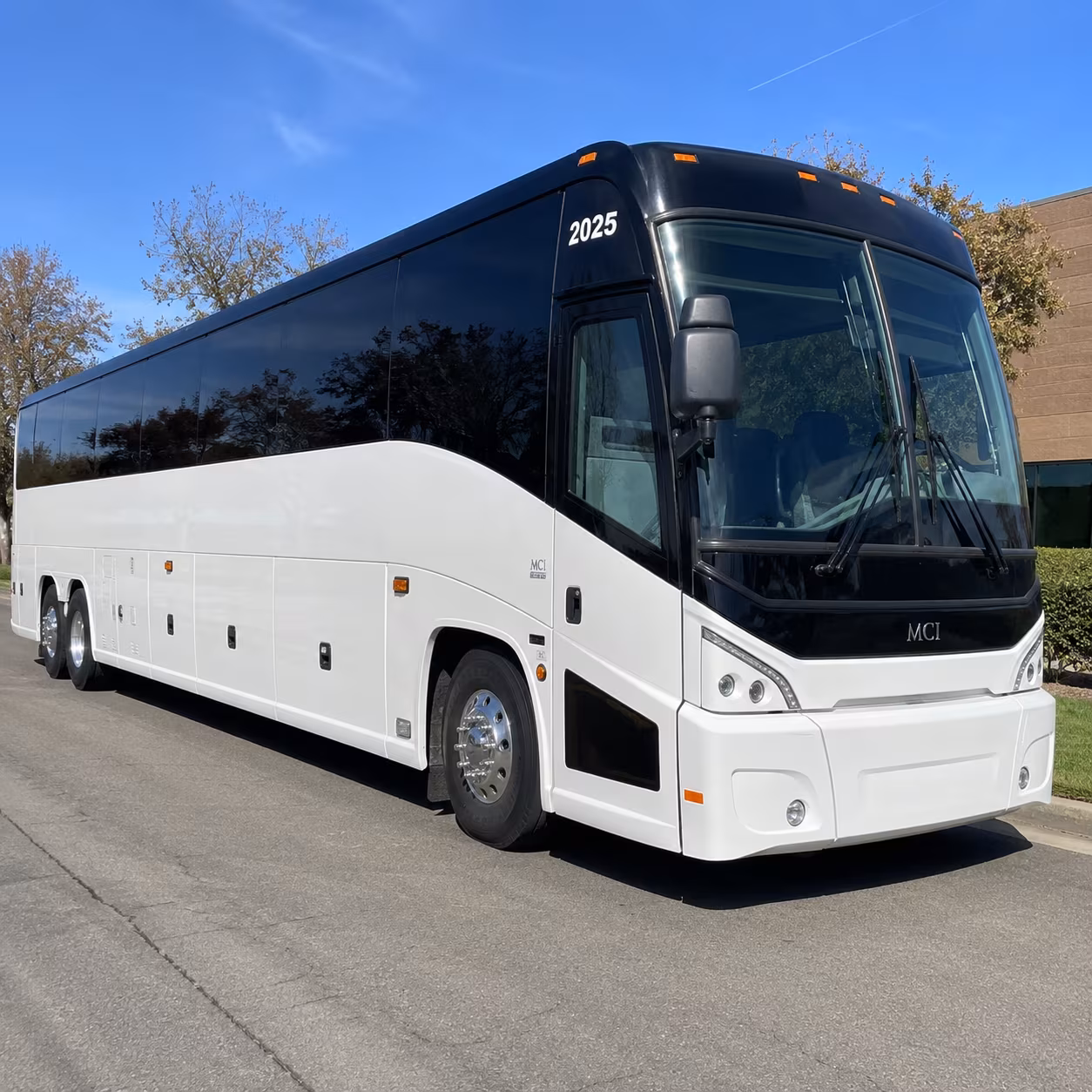 busrentalsantabarbara com makes ucsb commencement and campus event shuttles simple