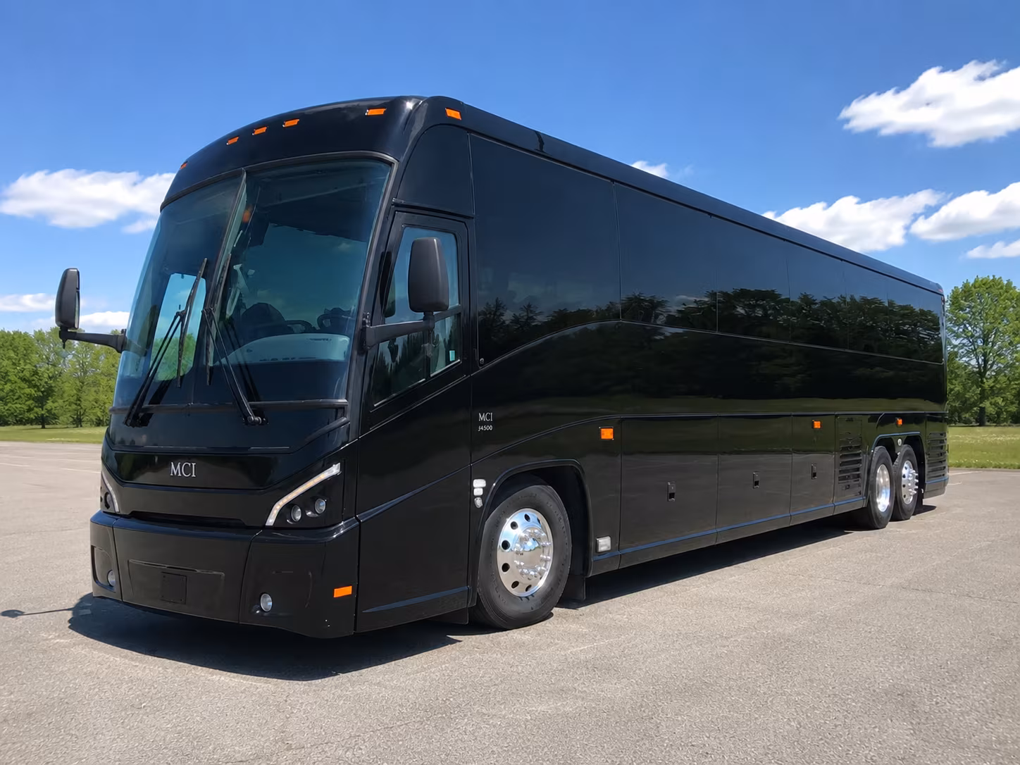 polo season bus rentals to the santa barbara polo racquet club